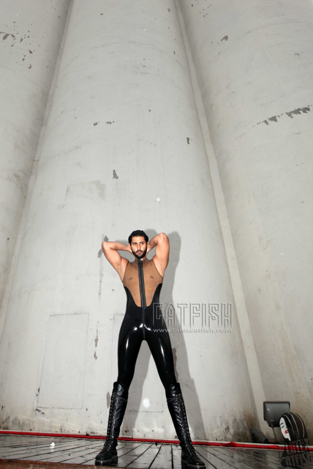 Men's 'Show-Off' Two-Color Sleeveless Latex Catsuit Men's 'Show-Off' Two-Color Sleeveless Latex Catsuit