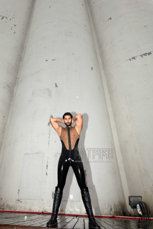 Men's 'Show-Off' Two-Color Sleeveless Latex Catsuit