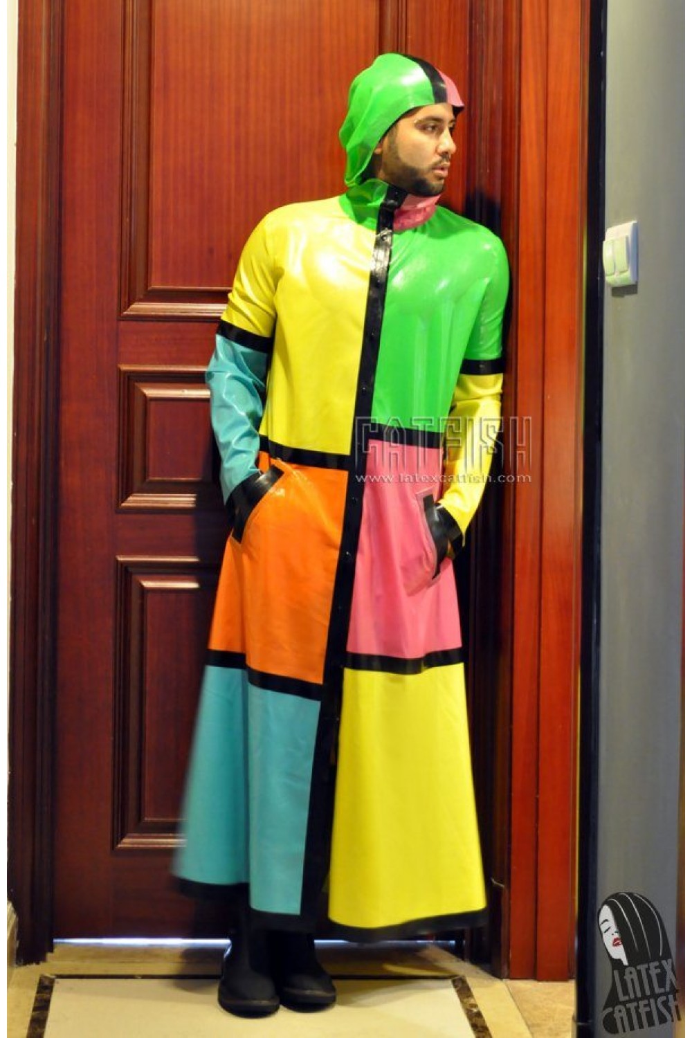 Men's 'Rubik' Latex Hooded Raincoat Men's 'Rubik' Latex Hooded Raincoat