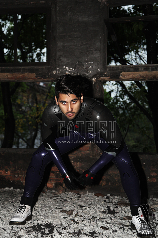 Men's 'Celestial' Latex Back Zipper Catsuit With Feet