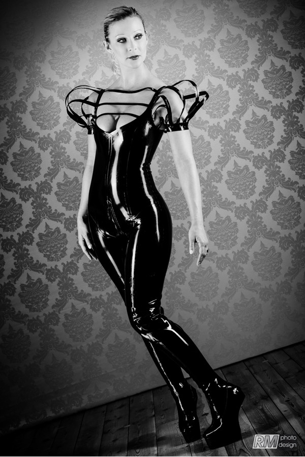 'Cressida' Formal Latex Catsuit