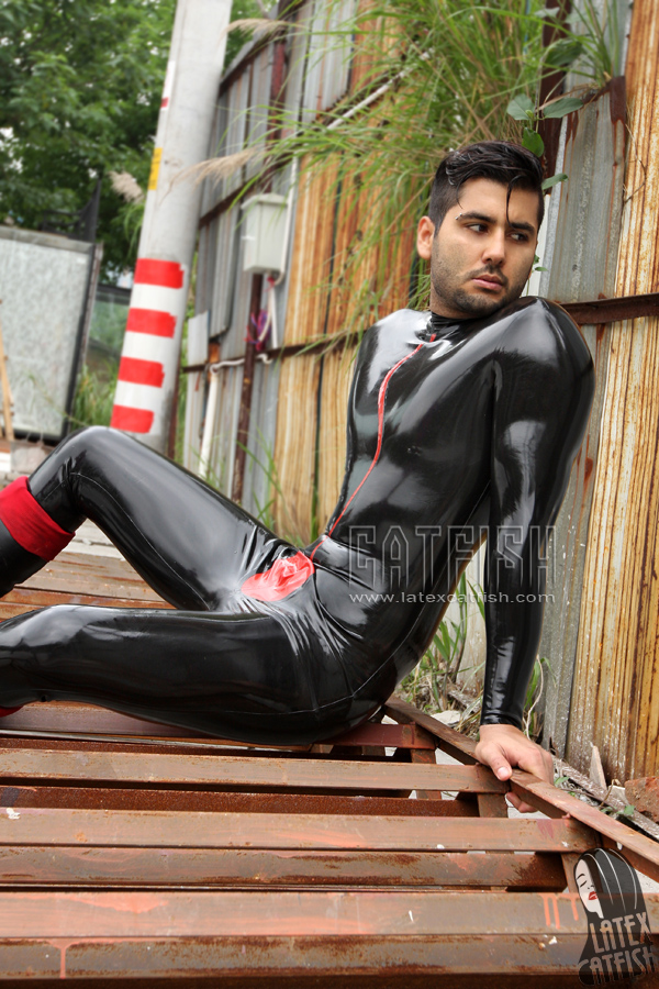 Men's 'Spermaceti' Back Zipper Latex Catsuit