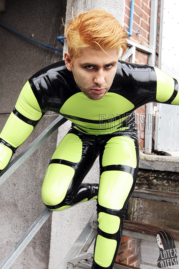 Men's 'Straposis' Back Zipper Latex Catsuit With Feet