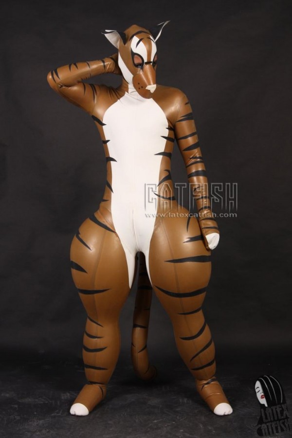 Inflatable 'Roo' Latex Animal Costume