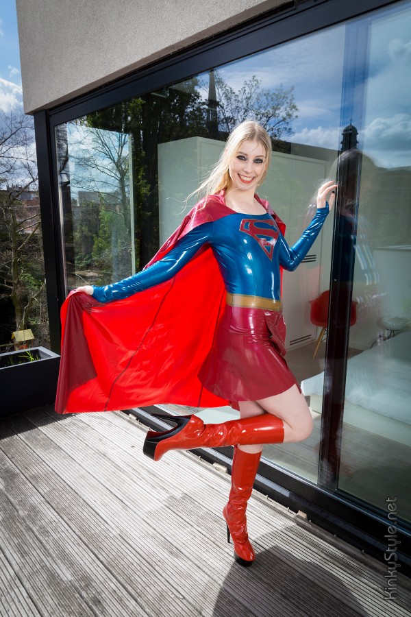 Latex 'Super-girl' Costume