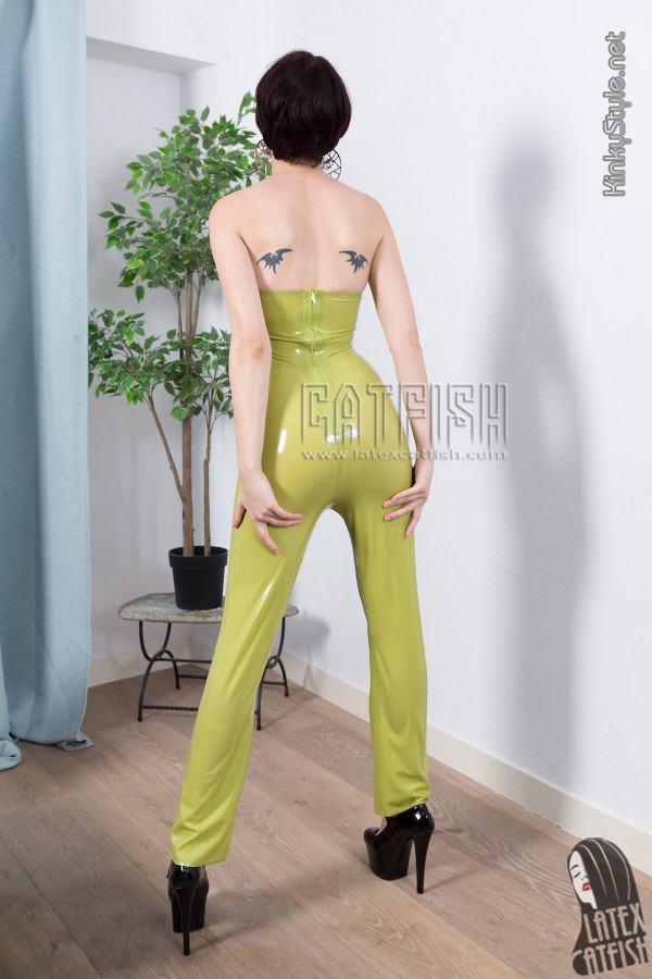 Low-Cut Strapless Latex Pants Suit