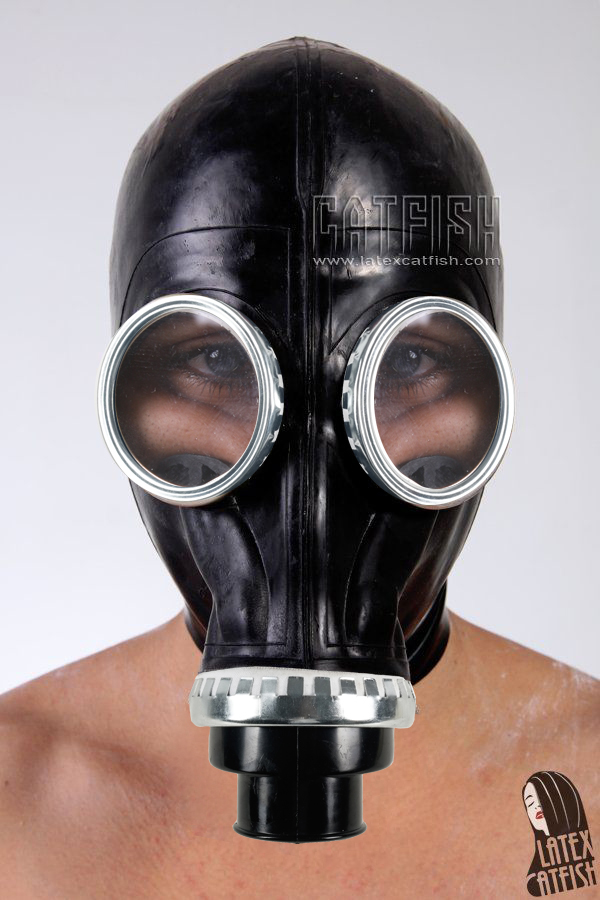 Fully Enclosed GasMask